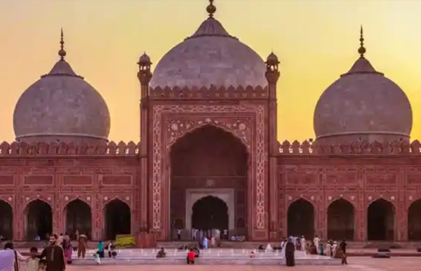 Badshahi Mosque