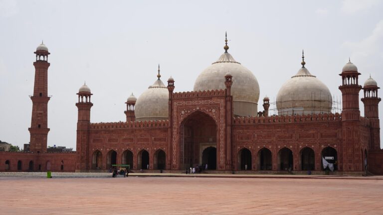 Badshahi Mosque