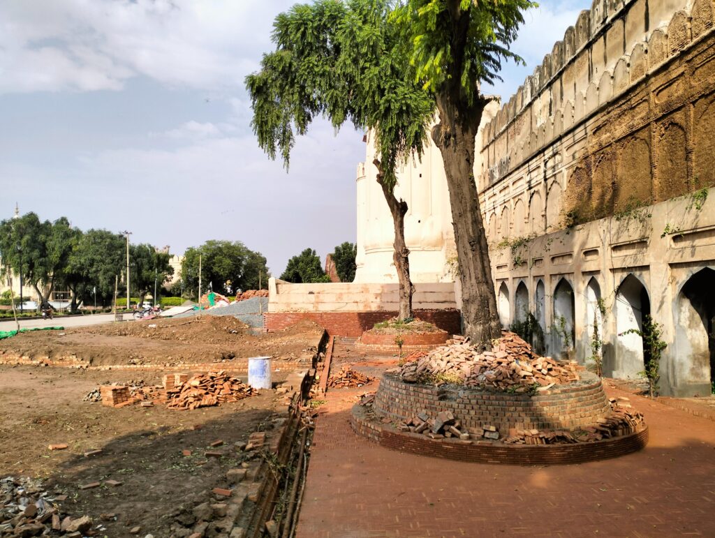 conservation of lahore fort café