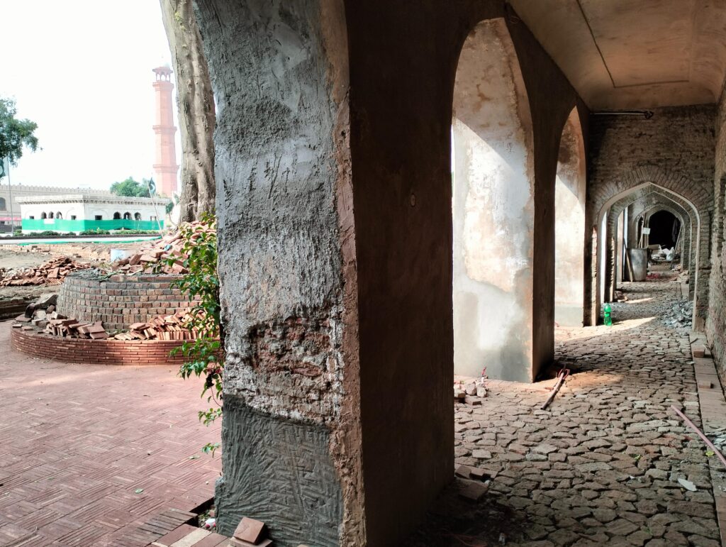 conservation of lahore fort café