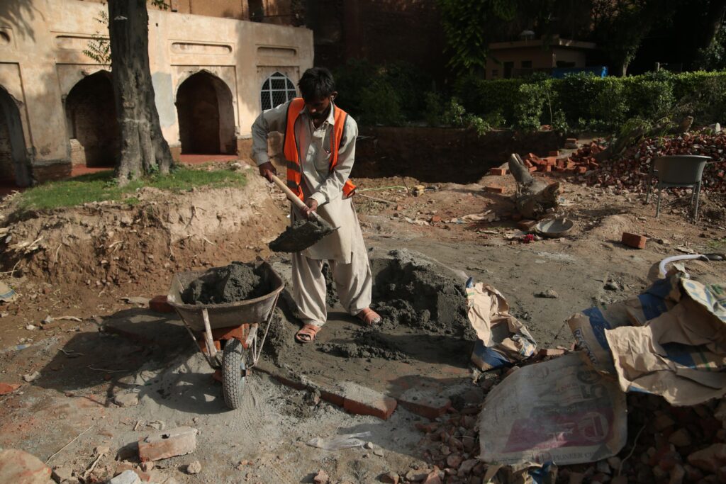 conservation of lahore fort café