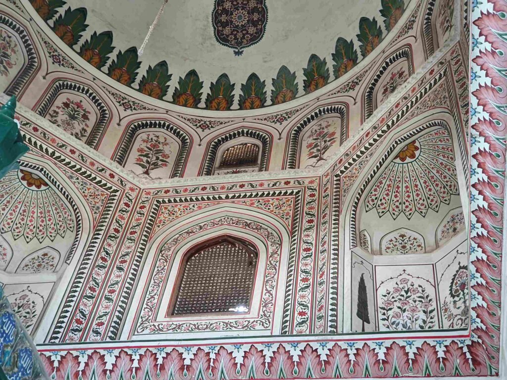 Shrine of Hazrat Shah Shams Tabraiz