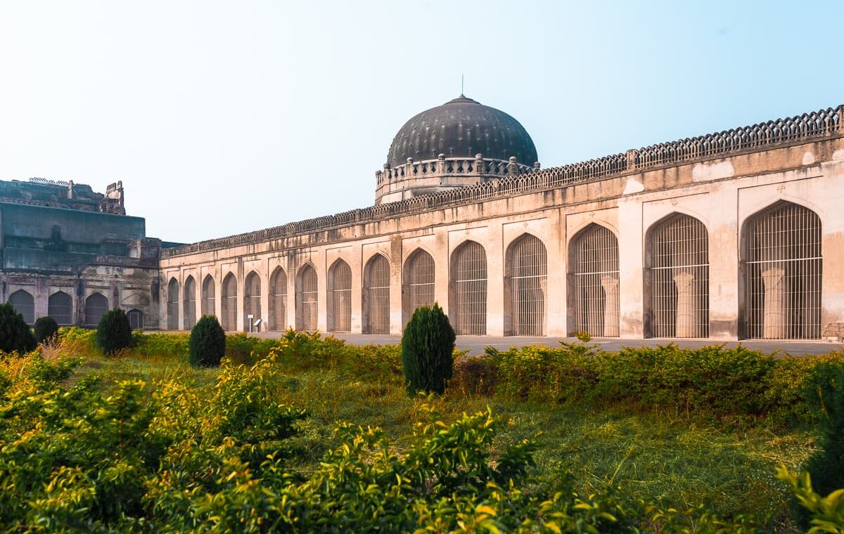  Zanana Masjid